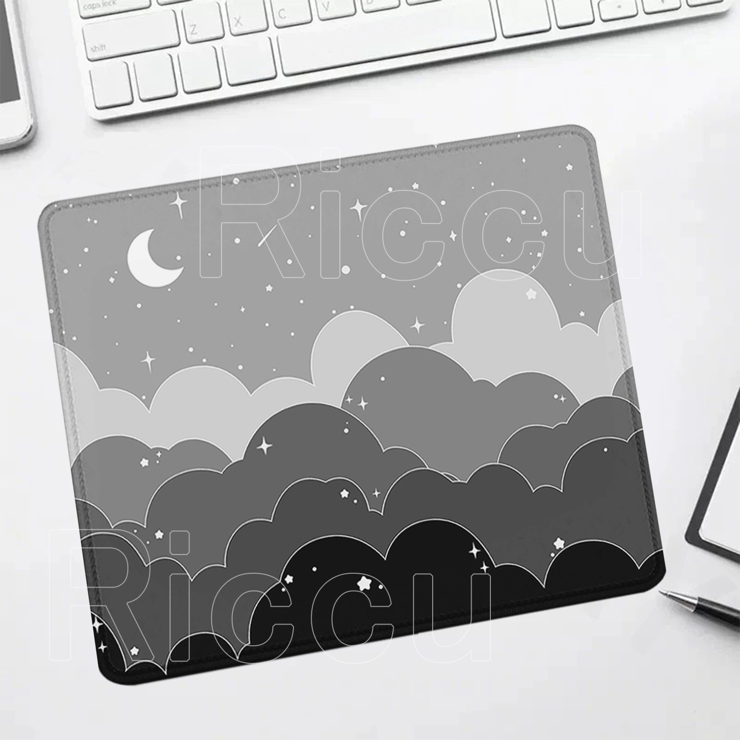 black and white Clouds moon sm - Pc Gaming Cloud Free incelemesi ve fiyatı