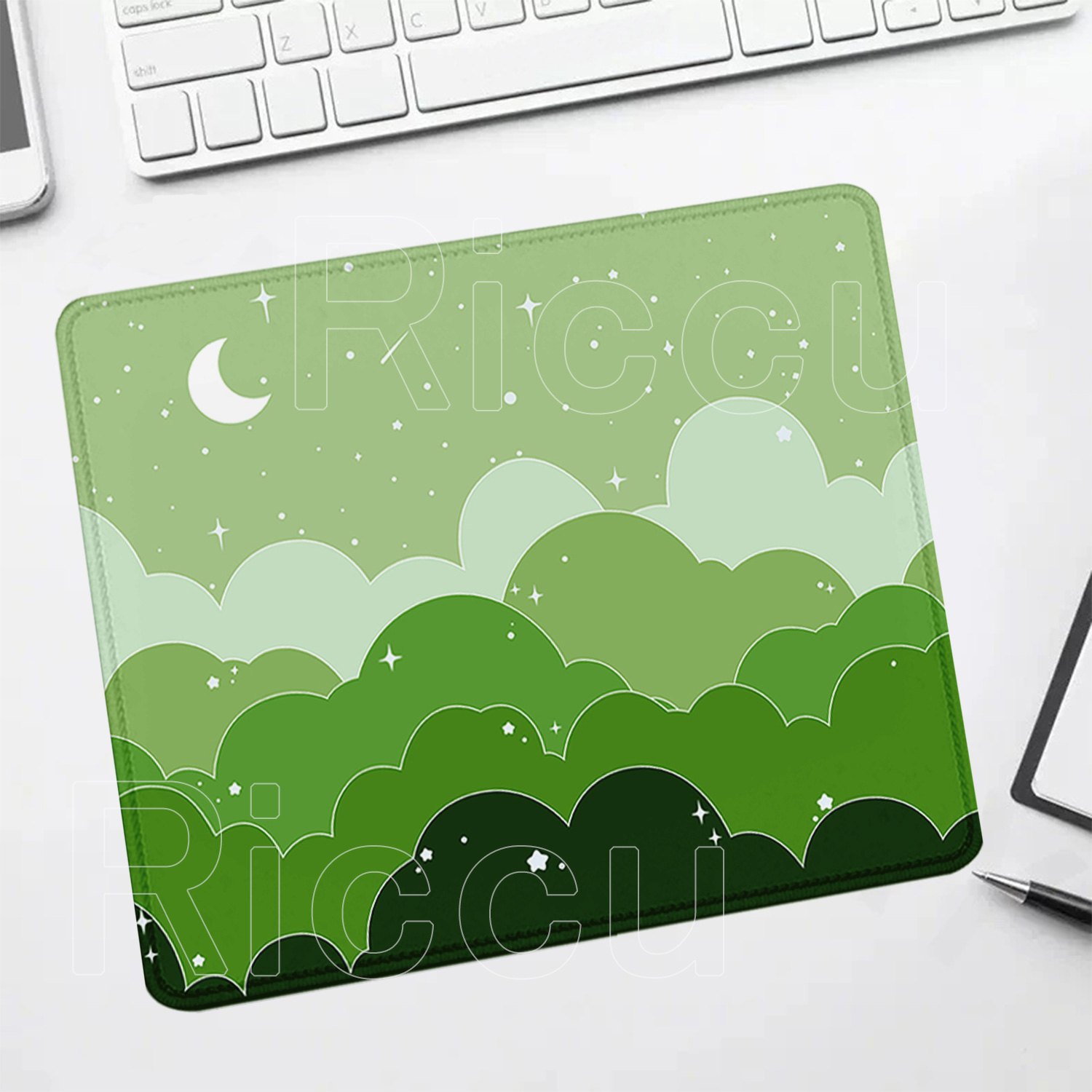 black and white Clouds moon sm - Pc Gaming Cloud Free incelemesi ve fiyatı